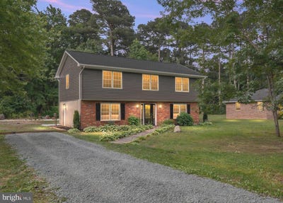 /international/us/121-margaret-drive-stevensville-md-110108693981/