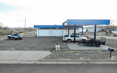 /international/us/801-e-cook-ave-raton-nm-110096018902/