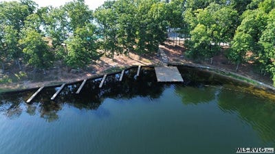 /international/us/wildwood-circle-lot-a39-littleton-nc-110119915653/