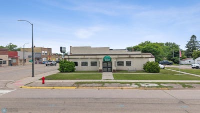 /international/us/101-1st-street-nw-twin-valley-mn-110109117273/