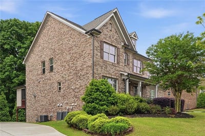 /international/us/710-deer-hollow-trace-suwanee-ga-110107667183/