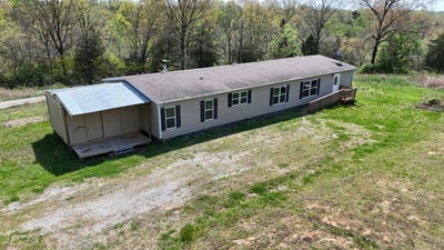 /international/us/235-hillview-lane-bloomfield-ky-110107379817/