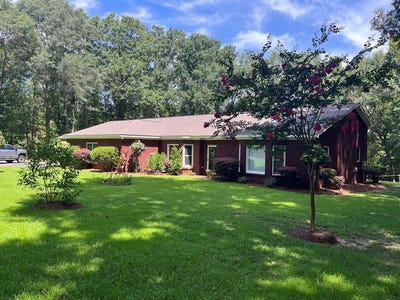 /international/us/122-whitehead-road-abbeville-al-110109544669/
