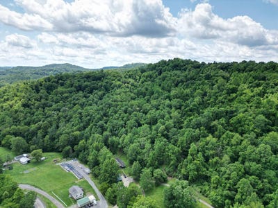 /international/us/1704-saltwell-road-shinnston-wv-110100449403/?lang=zh-tw