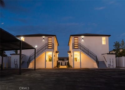 /international/us/630-n-juniper-street-escondido-ca-110106958076/