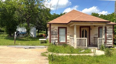 /international/us/574-e-marshall-street-van-alstyne-tx-110108014376/