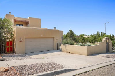 /international/us/2925-pueblo-tsankawi-santa-fe-nm-110101192948/