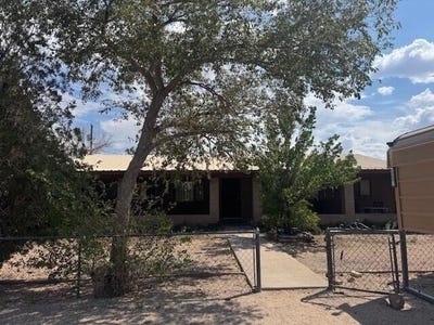 /international/us/1114-evergreen-drive-socorro-nm-110101657072/