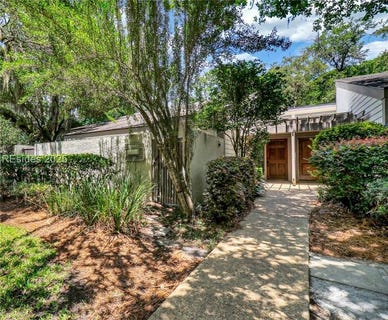 /international/us/15-calibogue-cay-road-hilton-head-island-sc-110101180022/?lang=en