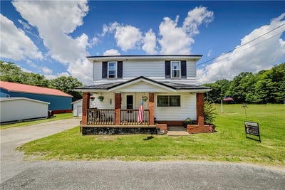 /international/us/27-locust-st-pine-twp-heilwood-pa-110108960275/