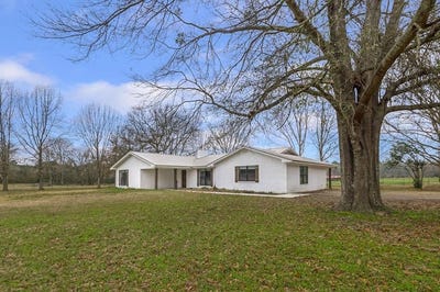 /international/us/1122-county-road-428-tenaha-tx-110097346503/?lang=zh-tw
