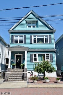 /international/us/187-w-48th-st-bayonne-city-nj-110108207828/