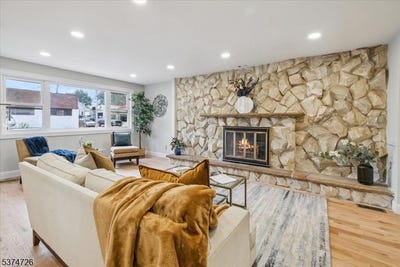 /international/us/228-oakwood-ave-kearny-town-nj-110101218482/?lang=de
