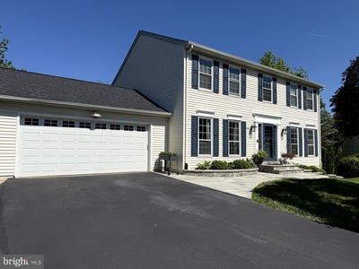 /international/us/1406-valebrook-lane-herndon-va-110100053575/