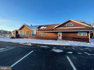 /international/us/34-s-broadway-pennsville-nj-110105879981/
