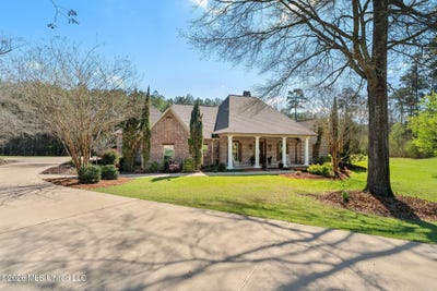 /international/us/73-eola-trail-brookhaven-ms-110105765915/