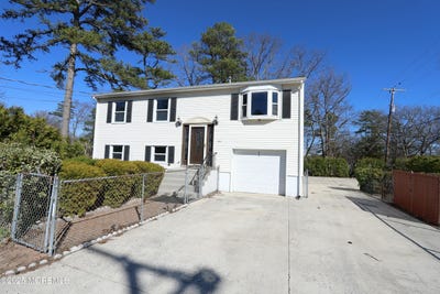 /international/us/900-hunter-boulevard-browns-mills-nj-110108447804/