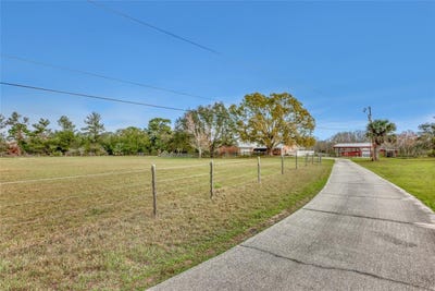 /international/us/5005-highway-1-mims-fl-110101449366/