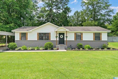 /international/us/405-willow-drive-hueytown-al-110100348356/