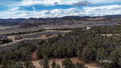 /international/us/white-cliffs-dr-orderville-ut-110105065993/