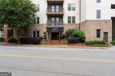 /international/us/901-abernathy-road-ne-atlanta-ga-110108567574/