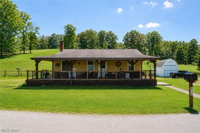 /international/us/413-myers-road-londonderry-oh-110108179429/