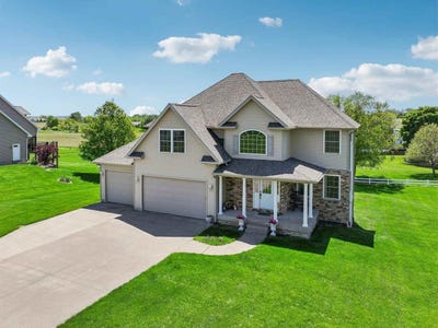 /international/us/1938-cranbrook-cross-muscatine-ia-110108069301/