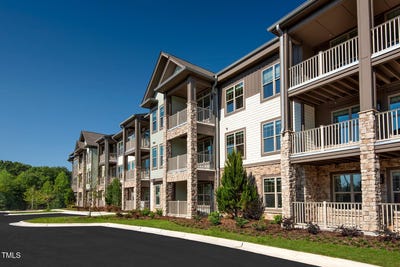 /international/us/7901-cheaha-drive-raleigh-nc-110107664632/