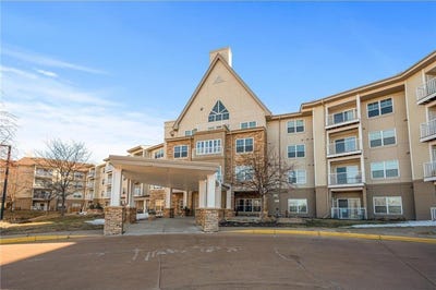 /international/us/5650-boone-avenue-n-new-hope-mn-110108348077/
