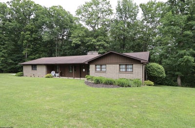 /international/us/428-pinewood-drive-elkins-wv-110108655644/