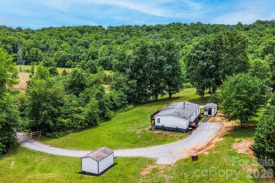 /international/us/150-pasture-trail-rutherfordton-nc-110108452077/