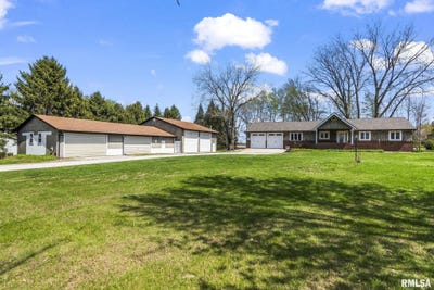 /international/us/2784-hilltop-road-springfield-il-110107232510/