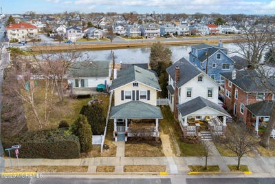 /international/us/526-w-end-avenue-avon-by-the-sea-nj-110105192081/