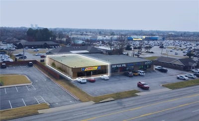 /international/us/2004-w-walnut-street-rogers-ar-110104126694/