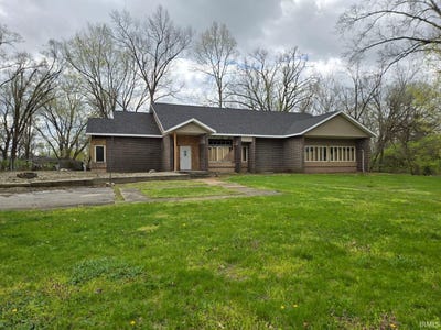 /international/us/1301-baldwin-street-elkhart-in-110107380311/