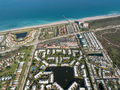 /international/us/210-ocean-dunes-circle-jupiter-fl-110097851268/