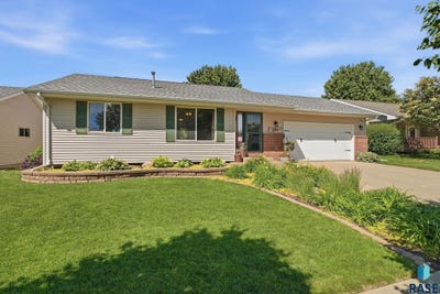 /international/us/4209-alaska-ave-sioux-falls-sd-110108854402/