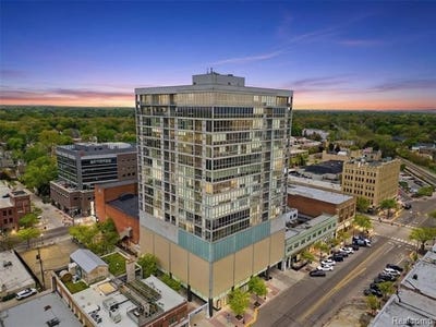 /international/us/432-s-washington-avenue-royal-oak-mi-110108437900/