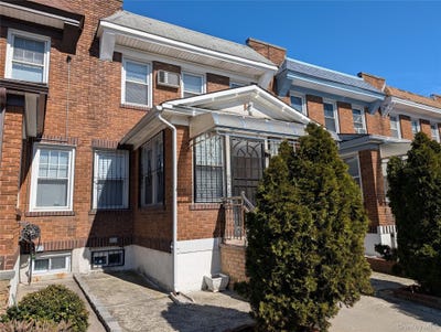 /international/us/92-55-215th-place-queens-village-ny-110105873273/