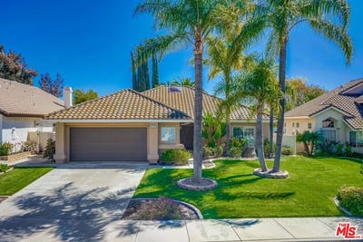 /international/us/32377-corte-santa-catalina-temecula-ca-110106357215/