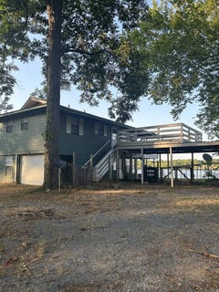 /international/us/3109-3111-riverside-dr-white-hall-ar-110108174937/