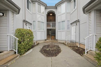 /international/us/2902-jesse-way-piscataway-twp-nj-110108125588/