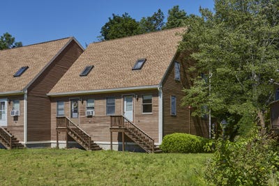 /international/us/538-main-street-sanford-me-110101219847/