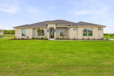 /international/us/103-eagle-court-glen-rose-tx-110107166853/