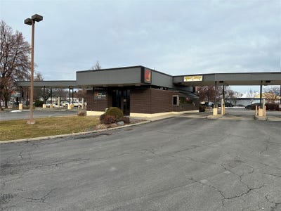 /international/us/112-e-montana-street-kalispell-mt-110096660497/