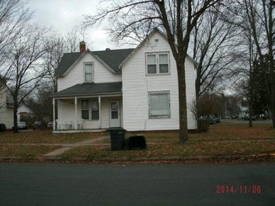 /international/us/1620-6th-street-e-menomonie-wi-110102171258/