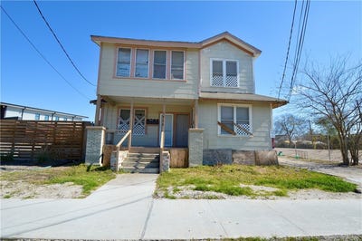 /international/us/1426-s-brownlee-boulevard-corpus-christi-tx-110106022027/