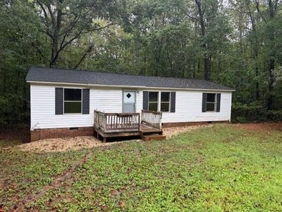 /international/us/274-rose-lane-drakes-branch-va-110102322639/