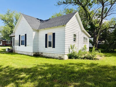 /international/us/311-e-7th-street-lockwood-mo-110107691627/