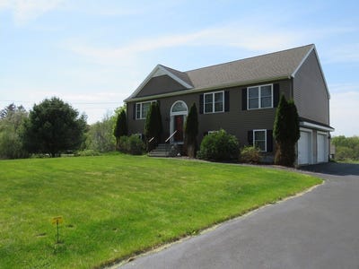 /international/us/587-tremont-st-taunton-ma-110108073526/